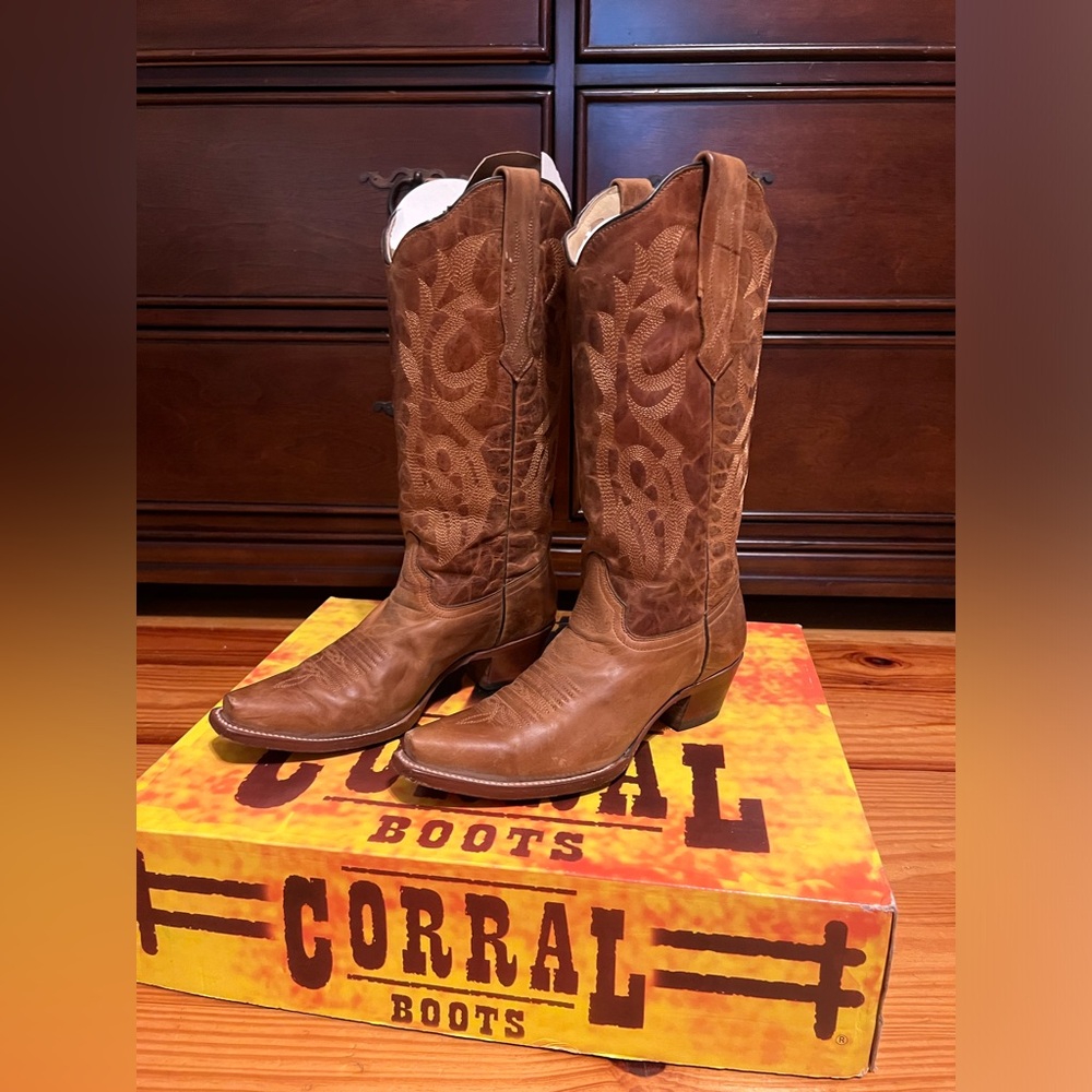 Corral Boots - Cowboy boots